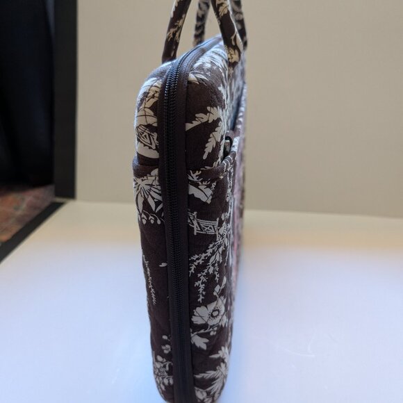 Vera Bradley Imperial Toile Brown & Pink Larger Laptop Case - Picture 9 of 16